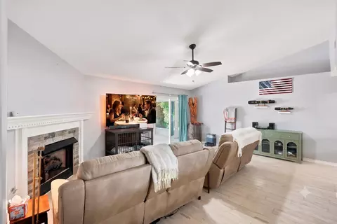 Living - 4761 Connor Dr, Crestview, FL 32539 photo 1 of 2