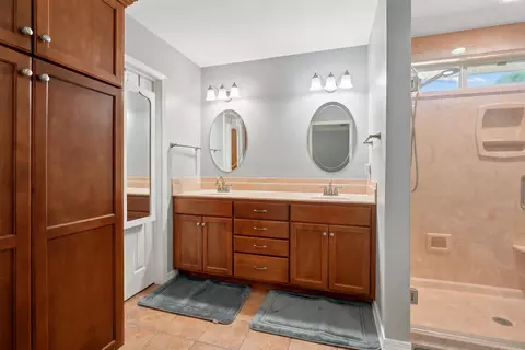 Bath - 4761 Connor Dr, Crestview, FL 32539 photo 1 of 3