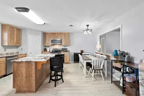 Kitchen - 4761 Connor Dr, Crestview, FL 32539 photo 2 of 4