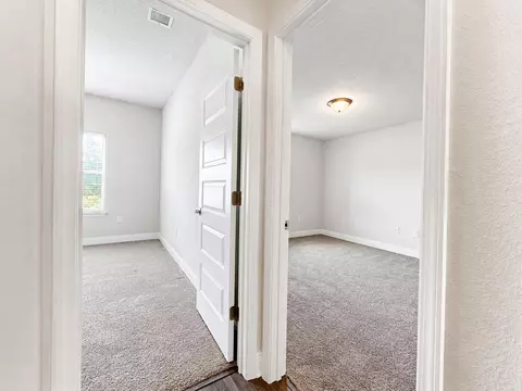Entry Way - 2609 Prominence Ln, Crestview, FL 32536 photo 2 of 2