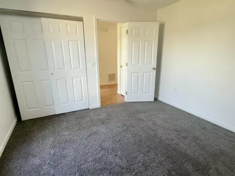 Bedroom - 5210 Moore Loop, Crestview, FL 32536 photo 8 of 9