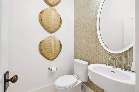 Bath - 94 Nonesuch Way, Alys Beach, FL 32461 photo 11 of 11