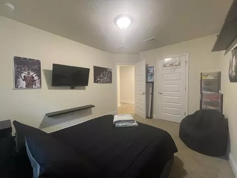 Bedroom - 124 Ridgeway Cir, Crestview, FL 32536 photo 4 of 4