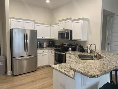 Kitchen - 124 Ridgeway Cir, Crestview, FL 32536 photo 1 of 2
