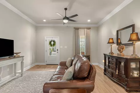 Entry Way - 160 Hydrangea Blvd, Freeport, FL 32439 photo 4 of 5
