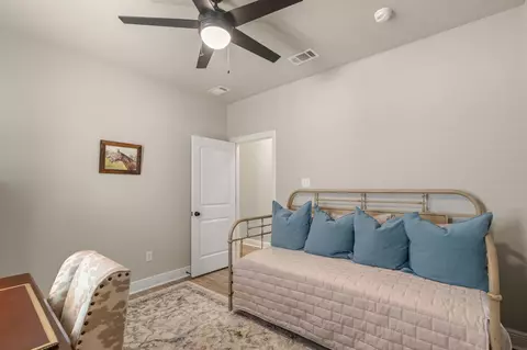 Bedroom - 160 Hydrangea Blvd, Freeport, FL 32439 photo 5 of 7