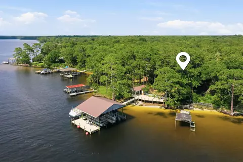 View/Area - 35 Warwick Dr, Shalimar, FL 32579 photo 7 of 10