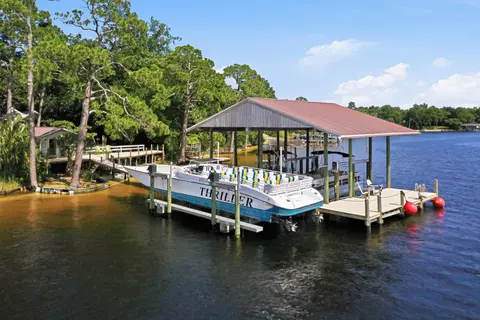View/Area - 35 Warwick Dr, Shalimar, FL 32579 photo 6 of 10