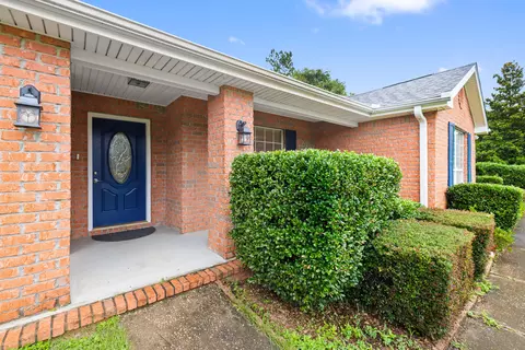 Other - 2652 Paddock Cir, Crestview, FL 32536 photo 28 of 33