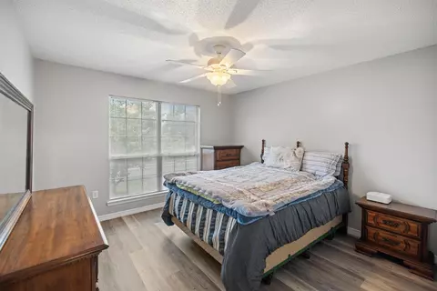 Bedroom - 2652 Paddock Cir, Crestview, FL 32536 photo 1 of 9