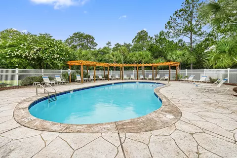 Exterior - 2652 Paddock Cir, Crestview, FL 32536 photo 24 of 24