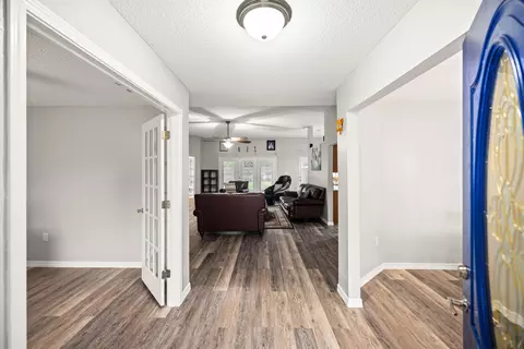 Entry Way - 2652 Paddock Cir, Crestview, FL 32536 photo 1 of 7