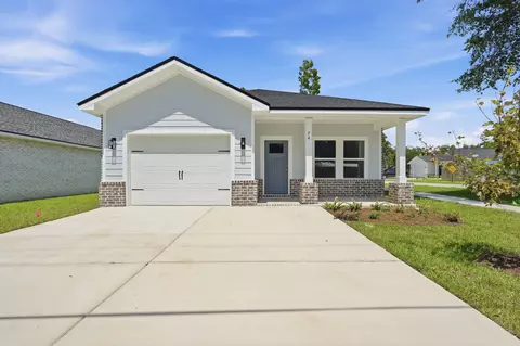 74 Caswell Branch Rd, Freeport, FL 32439