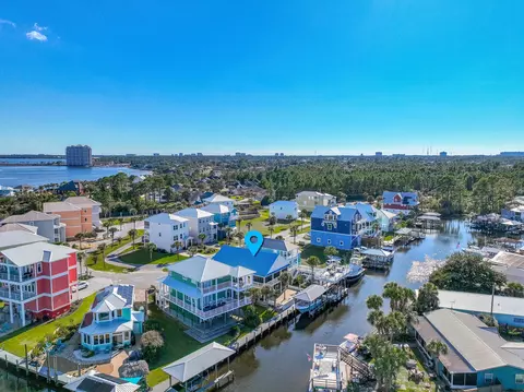 1001 Lighthouse Lagoon Ct, Panama City Beach, FL 32407