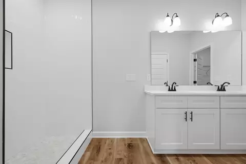 Bath - 2827 Blackbird Ct, Crestview, FL 32539 photo 1 of 4
