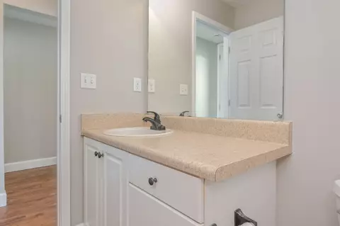 Bath - 315 Apple Dr, Crestview, FL 32536 photo 5 of 5
