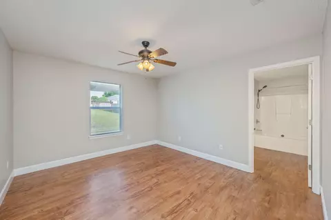 Bedroom - 315 Apple Dr, Crestview, FL 32536 photo 1 of 5