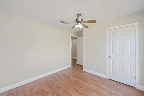 Bedroom - 315 Apple Dr, Crestview, FL 32536 photo 3 of 5