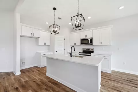 2828 Blackbird Ct, Crestview, FL 32539 photo 11