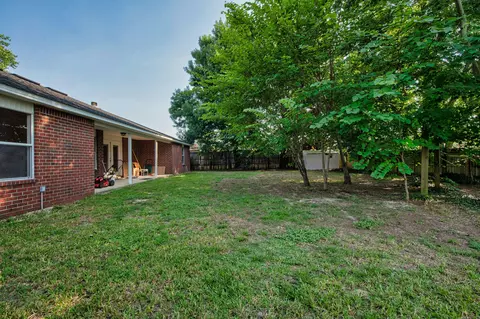 Exterior - 422 Mara Dr, Crestview, FL 32536 photo 4 of 4