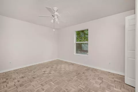Bedroom - 422 Mara Dr, Crestview, FL 32536 photo 3 of 6