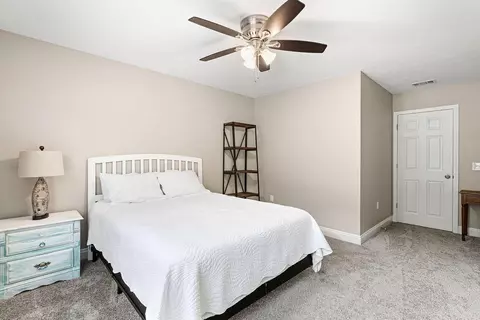 Bedroom - 3172 Main St, Crestview, FL 32539 photo 3 of 4