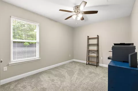 Bedroom - 3172 Main St, Crestview, FL 32539 photo 4 of 4