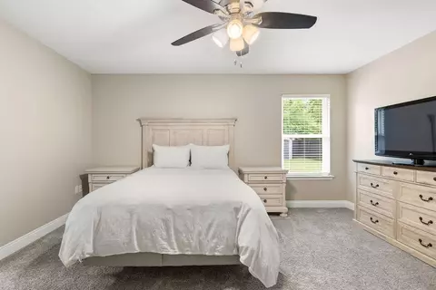 Bedroom - 3172 Main St, Crestview, FL 32539 photo 1 of 4