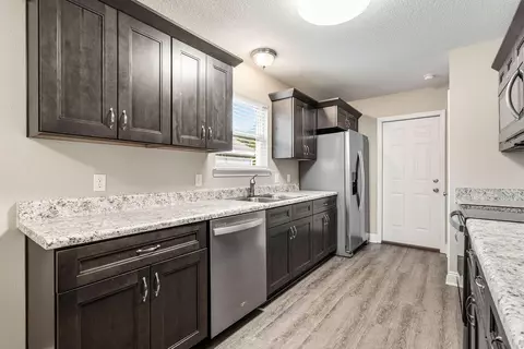 Kitchen - 3172 Main St, Crestview, FL 32539 photo 2 of 3