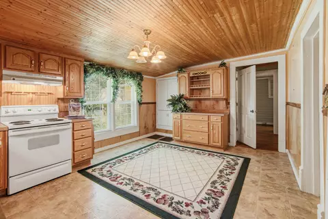 Kitchen - 768 3rd St, Chipley, FL 32428 photo 1 of 3