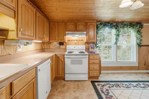 Kitchen - 768 3rd St, Chipley, FL 32428 photo 2 of 3
