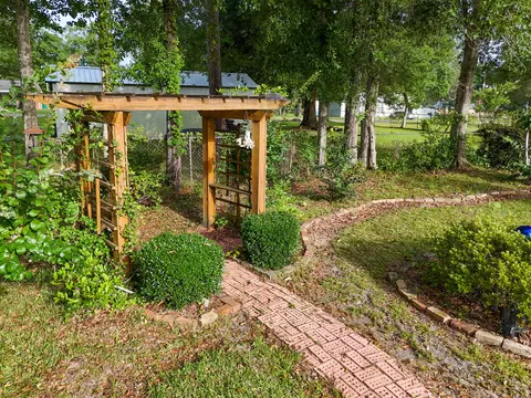 Exterior - 768 3rd St, Chipley, FL 32428 photo 6 of 15