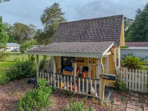 Other - 768 3rd St, Chipley, FL 32428 photo 6 of 9