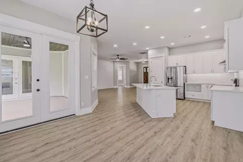 258 W Bayou Forest Dr, Freeport, FL 32439 photo 13