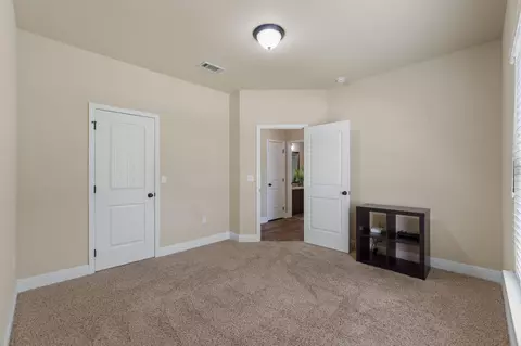 Bedroom - 6229 Lapis Ln, Crestview, FL 32539 photo 7 of 8