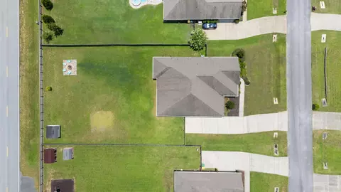 View/Area - 6229 Lapis Ln, Crestview, FL 32539 photo 3 of 10