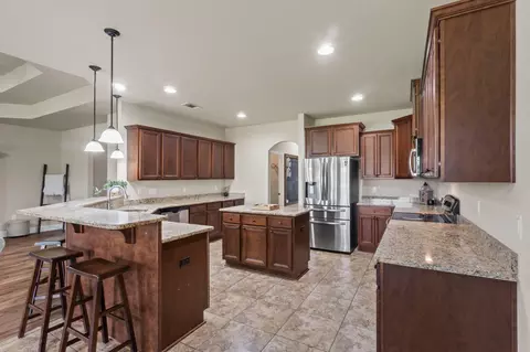 Kitchen - 6229 Lapis Ln, Crestview, FL 32539 photo 2 of 5