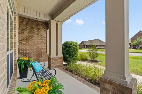 Exterior - 6229 Lapis Ln, Crestview, FL 32539 photo 4 of 7