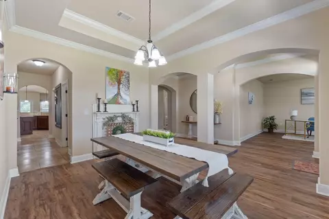 Entry Way - 6229 Lapis Ln, Crestview, FL 32539 photo 3 of 12