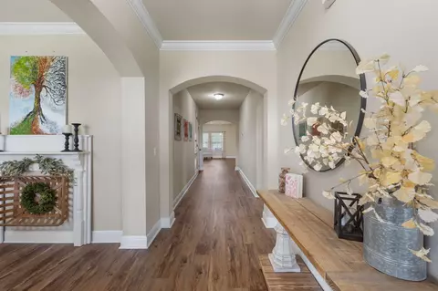 Entry Way - 6229 Lapis Ln, Crestview, FL 32539 photo 4 of 12