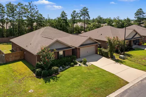 View/Area - 352 Merlin Ct, Crestview, FL 32539 photo 1 of 11