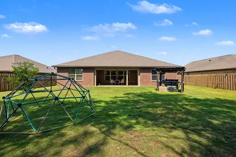 Exterior - 352 Merlin Ct, Crestview, FL 32539 photo 6 of 12