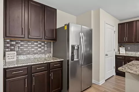 Kitchen - 352 Merlin Ct, Crestview, FL 32539 photo 7 of 7
