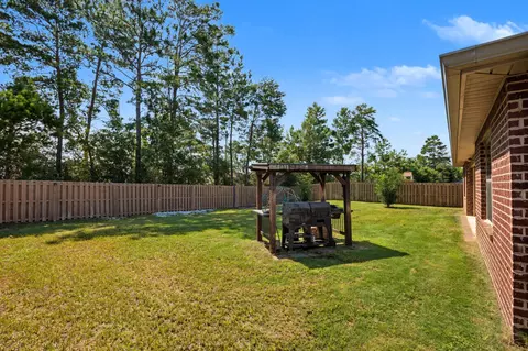 Exterior - 352 Merlin Ct, Crestview, FL 32539 photo 8 of 12