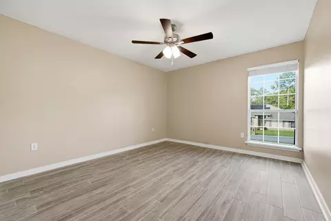 Bedroom - 116 Strike Eagle Dr, Crestview, FL 32536 photo 3 of 4