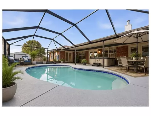 Exterior - 116 Strike Eagle Dr, Crestview, FL 32536 photo 3 of 6