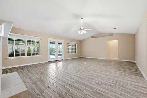 Living - 116 Strike Eagle Dr, Crestview, FL 32536 photo 2 of 7