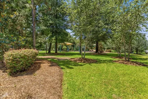 Exterior - 656 Territory Ln, Crestview, FL 32536 photo 11 of 12