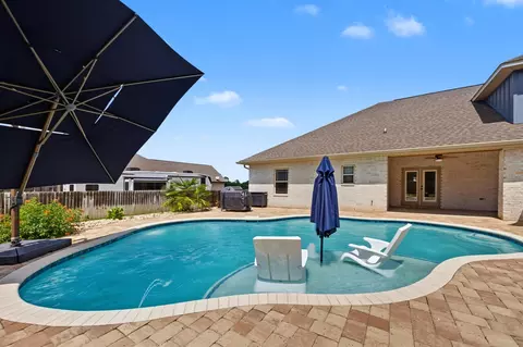 Exterior - 5368 Dora St, Baker, FL 32531 photo 2 of 9