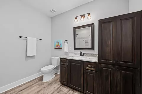 Bath - 5368 Dora St, Baker, FL 32531 photo 3 of 7
